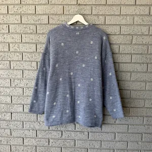 Vintage Nutcracker Christmas Sweater Medium Blue Cabin Sleigh Ride Horse Scene thumbnail 4