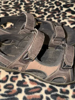 vintage brown sandals with adjustable straps Size 7 thumbnail 4