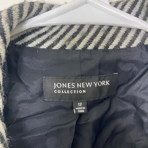 Jones New York women’s black white striped single button‎ lined wool blend coat thumbnail 4