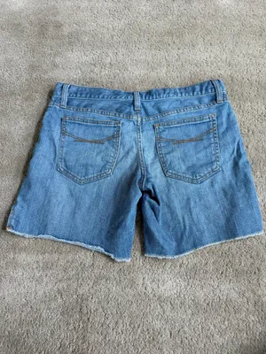 BDG Boyfriend Denim Shorts – Size 27 thumbnail 3