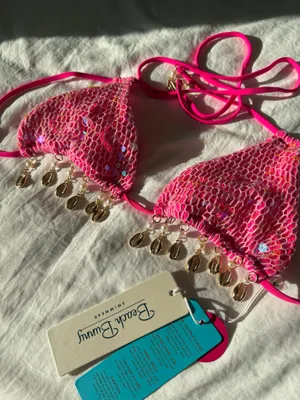 Beach Bunny NWT Pink Bikini Top Sequin  thumbnail 2