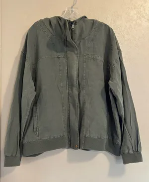 NWT Maurices Solid Twill Bomber Jacket sz XL thumbnail 1
