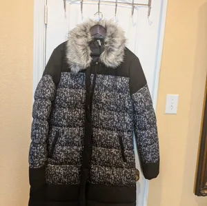 FABLETICS Waco Puffer Jacket Coat Women Size XL Midi Removable Faux Fur Collar thumbnail 4