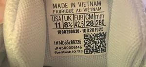 Reebok Sneakers thumbnail 3