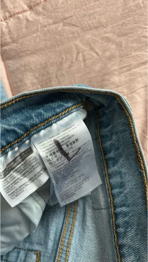 Levi’s 501 Jeans Women’s thumbnail 4