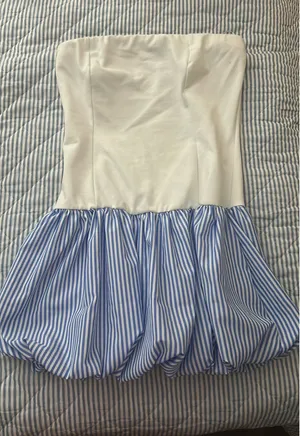 Bubble blue and white dress thumbnail 1