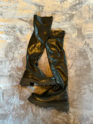 Amazon Black Over-The-Knee Boots thumbnail 3