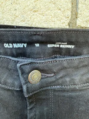 Old Navy Black Women's Slim Jeans - Classic Slim Fit thumbnail 8