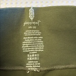 NEW! Free People Movement Dark Olive Sage Forest Green Ribbed Leggings Size XS/S thumbnail 3