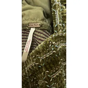 Free People Easy To Love Velvet Smocked Ruffle Mini Dress Size S Olive Green NEW thumbnail 5