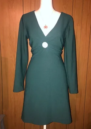 Abercrombie and fitch hunter green long sleeve peep hole dress size Small thumbnail 1