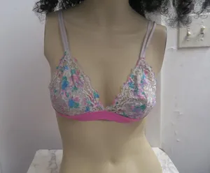 PINK Victoria's Secret lace trimmed triangle bra in white and pink size medium. thumbnail 2