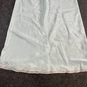 VTG‎ Paisley Jacquard Maxi Half Slip Light Blue Lace Trim Satin Skirt Lingerie thumbnail 3
