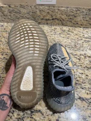 Yeezy Boost 350 V2 Ash Blue Adidas thumbnail 5