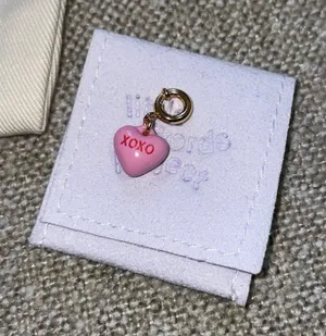 Little words project heart XOXO Charm Pink thumbnail 1