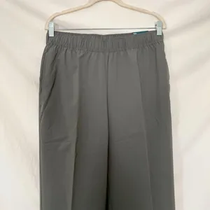NWT Tek Gear Lightweight Pull On Pants Size M in Olive thumbnail 2