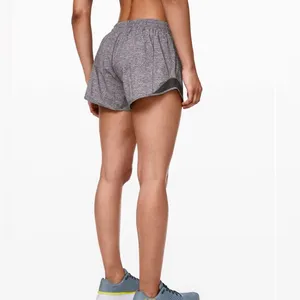 Lululemon Hotty Hot Short 4” in Heather Lux Multi Black Size 8 thumbnail 3