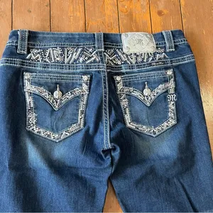 Miss Me Women’s Mid Rise Easy Skinny Embellished Pockets Y2K Jeans thumbnail 6