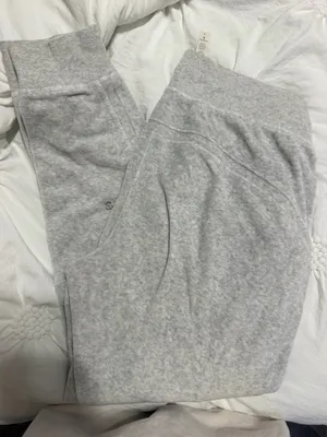 Lululemon Sweatpants thumbnail 1