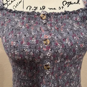 Mudd Blue Floral Smocked Crop Top with Buttons sz L thumbnail 2
