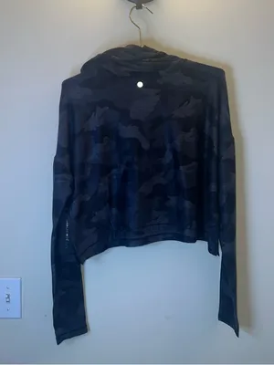 Yogalicious Lux‎ Black Camo Cropped Hoodie Athletic Top NWT Small thumbnail 2