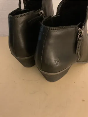 Frye women black leather Chelsea Judith heel boots US 10 thumbnail 7