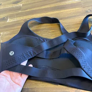 Lululemon Womens Adapt The Strap Sports Bra Black Logo Straps M Flawed Padded thumbnail 4