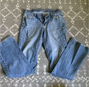 Old Navy Jeans thumbnail 1