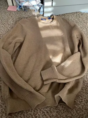 IZOD Brown  sweater thumbnail 1