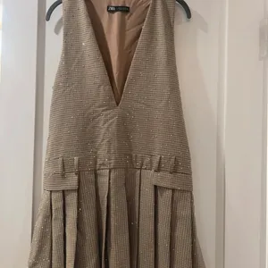 Zara Brown Plaid Pleated Pinafore Mini Skirt Dress thumbnail 5