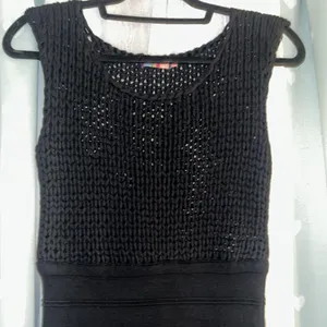 PetroZillia Size M Black Dress thumbnail 2