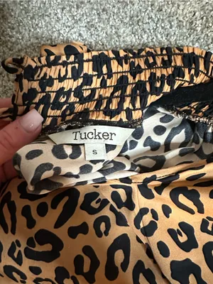 Tucker Nyc Stella Silk Blouse Size small thumbnail 4