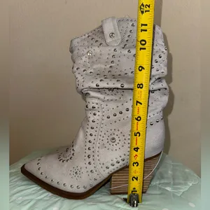 NEW Very G Stellar Womens Boot light Gray Studded Western Boots Womens size 9.5 thumbnail 6