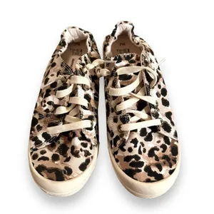 Time & Tru Leopard Print Scrunch Back Slip‎ On Memory Foam Sneakers Sz 7.5 thumbnail 2