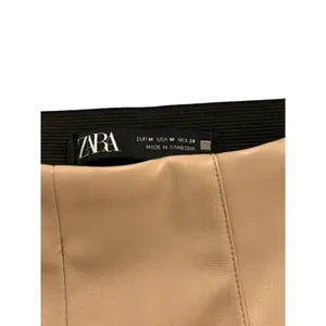 Zara Faux Leather High-Waisted Leggings Size M 8372/061/711 thumbnail 7
