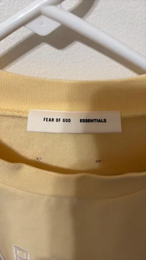 yellow essentials fear of god crew neck thumbnail 2