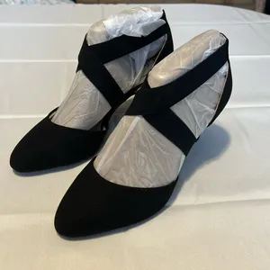 NEW Life Stride Gallery Womens Comfort Insole Almond Toe Pumps Black Size 7.5W thumbnail 2