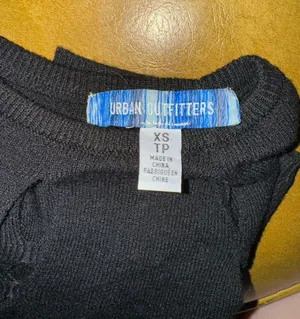 Urban Outfitters Keyhole Crop Top thumbnail 6