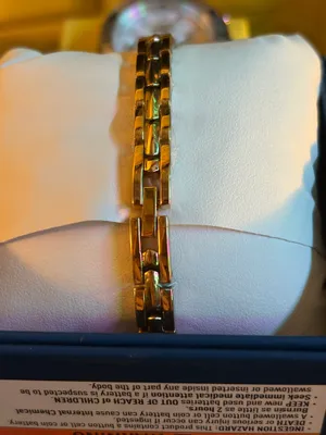 Montres Prestige Dainty 10K Gold Plated/Diamond indices Luxury Collection Watch! thumbnail 4