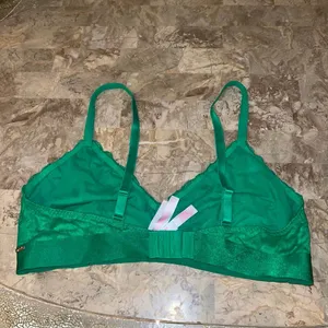 Victoria’s Secret pink bralette Kelly Green size XXL thumbnail 2
