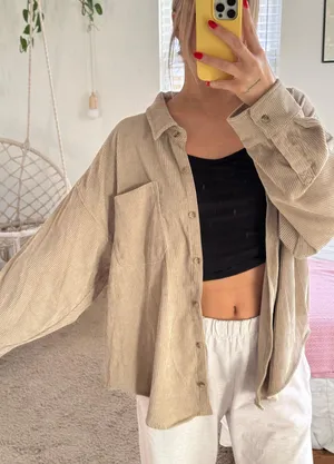 Boutique Oversized button up thumbnail 2