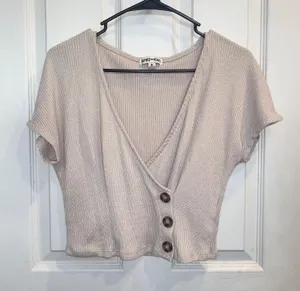 Beige Crop Top Tan Size M thumbnail 1