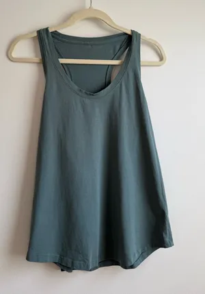 Lululemon Flowy Tank  thumbnail 1