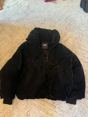 Zara Black Puffer Jacket Short thumbnail 1