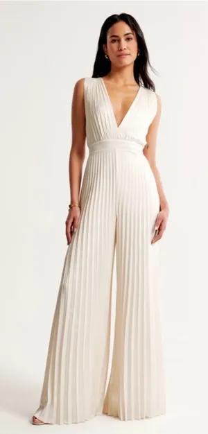 Abercrombie & Fitch Gisele Pleated Jumpsuit thumbnail 1