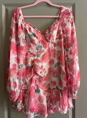 Vestique Floral Pink Dress thumbnail 1