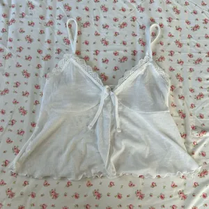 HIPPIE ROSE babydoll lace cami top thumbnail 1