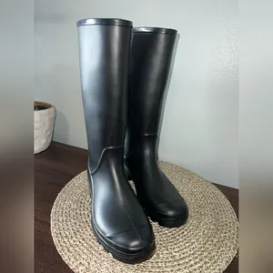 Rubber Rain Boots Size 8 thumbnail 4