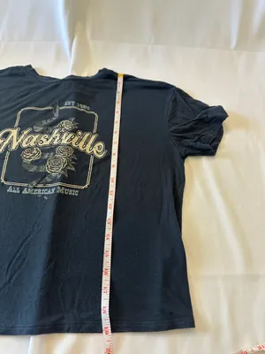 Chit Chat women’s large cropped Nashville T-shirt thumbnail 3