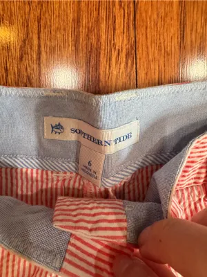 Southern Tide Seersucker Women’s Bermuda Shorts NWT Size 6 M thumbnail 3